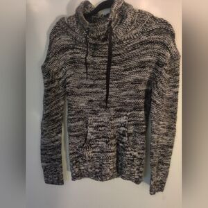 Rue 21 Brand Women's Small Knit Hoodie